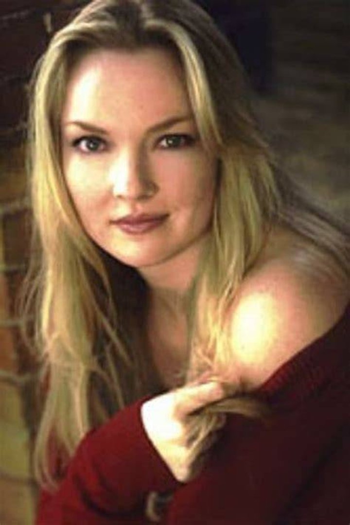 Angela Vint Angela Vint