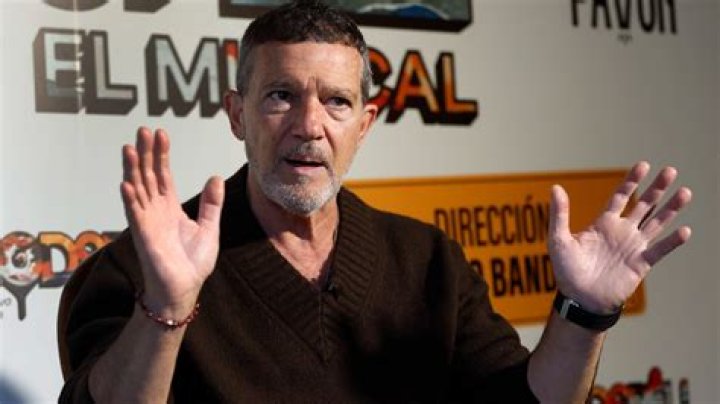Antonio Banderas supporting charitable causes Antonio Banderas supporting charitable causes