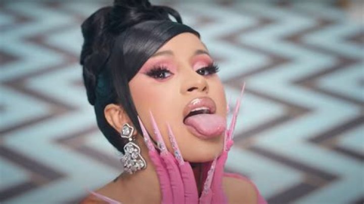 Cardi B - WAP but an R&amp;B slow jam (William Singe Cover) - r&b country songs 2019