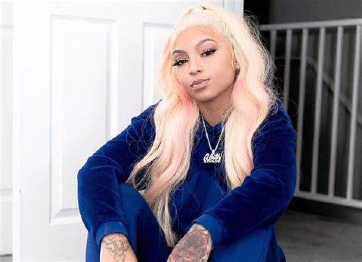 Cuban Doll's Photo