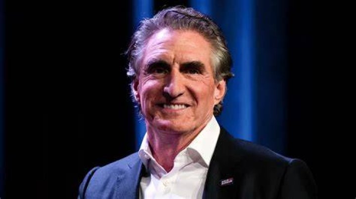 doug burgum height net worth
