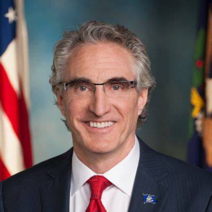 doug burgum wealth