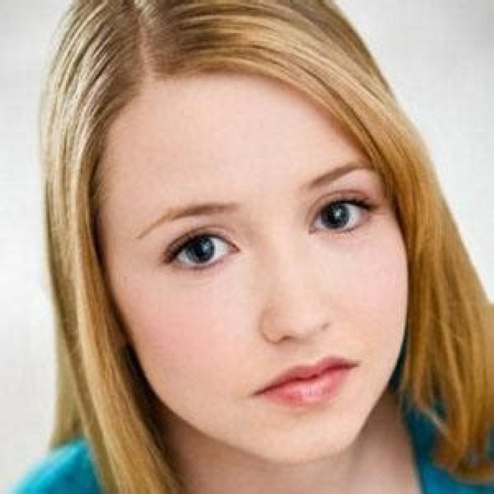 Emily Tennant net worth
