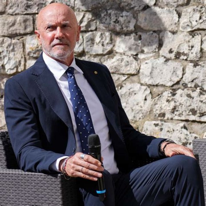 Franco Bertoli