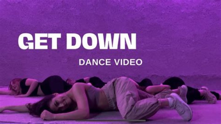 Get Down - dance music majorette