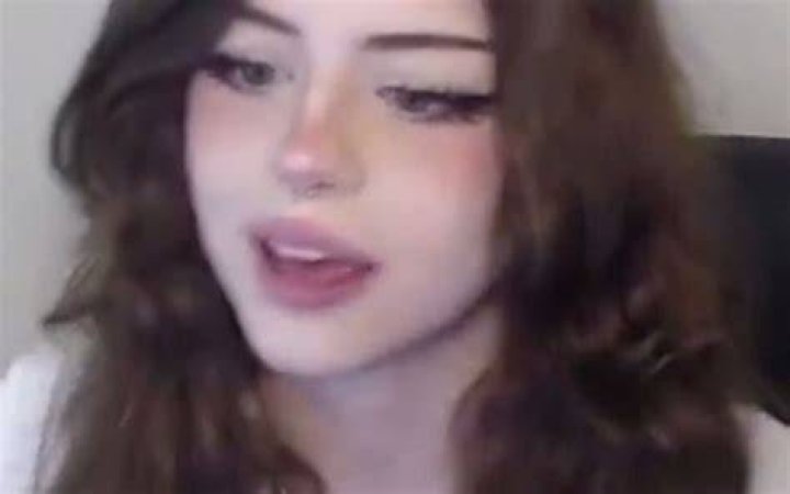Hannahowo Racist