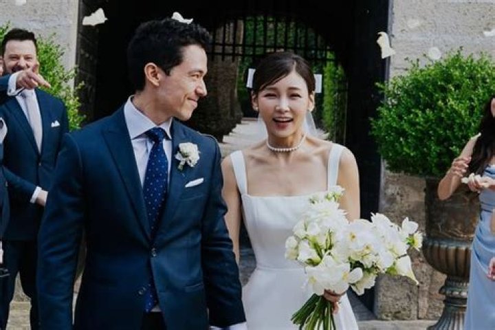 Jessica with her husband, Derek Smith Image Source: Twitter@jessicasamko