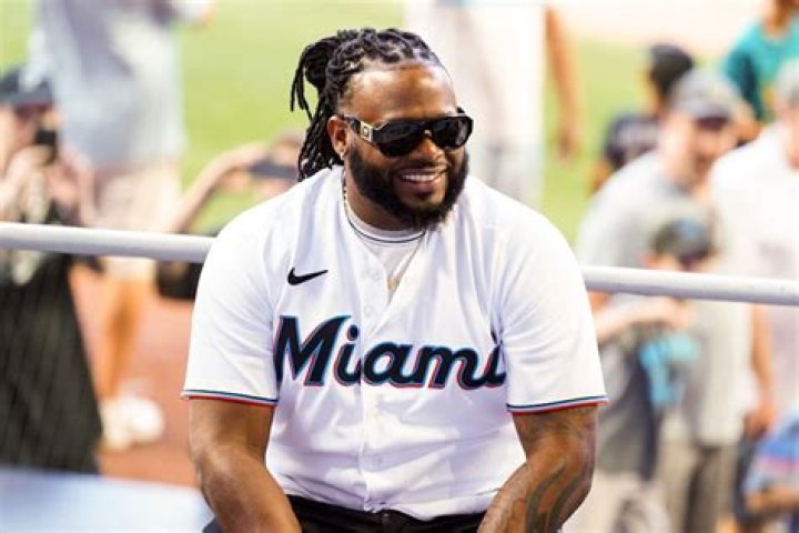 Johnny Cueto Johnny Cueto