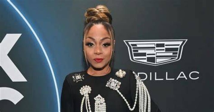 LaTavia Roberson