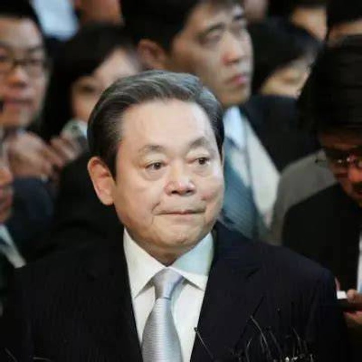 lee kun-hee net worth