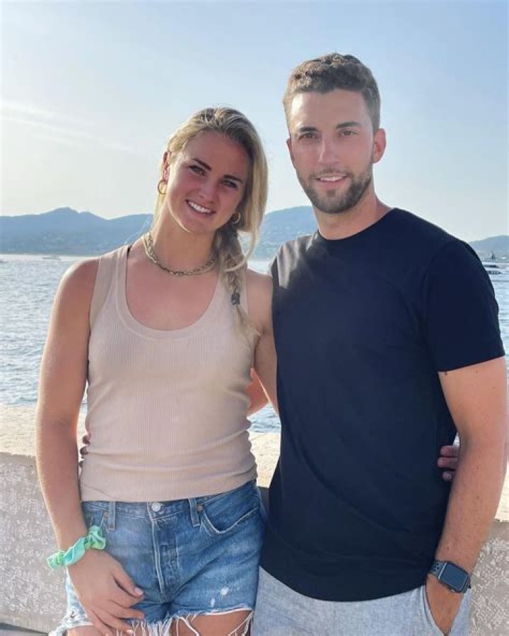 Lindsey Horan Engaged: Meet Her Husband To Be Tyler Heaps Lindsey Horan Engaged