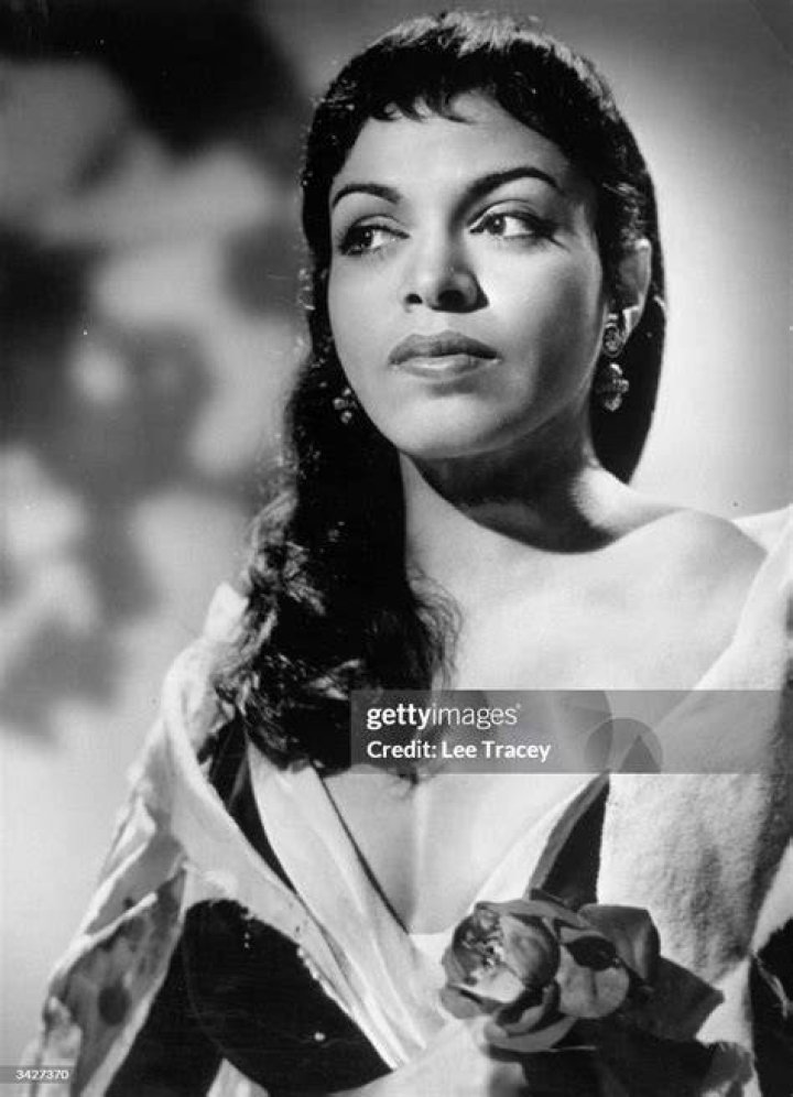 Muriel Smith