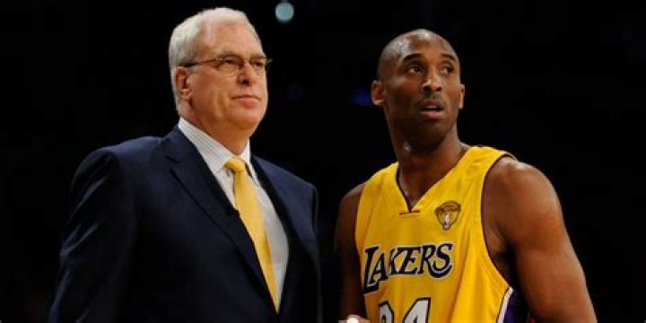 Phil Jackson coaching the Los Angeles Lakers