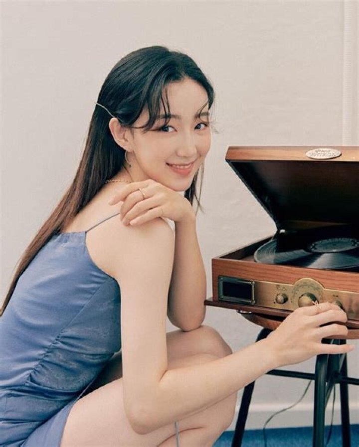 Shin Bora