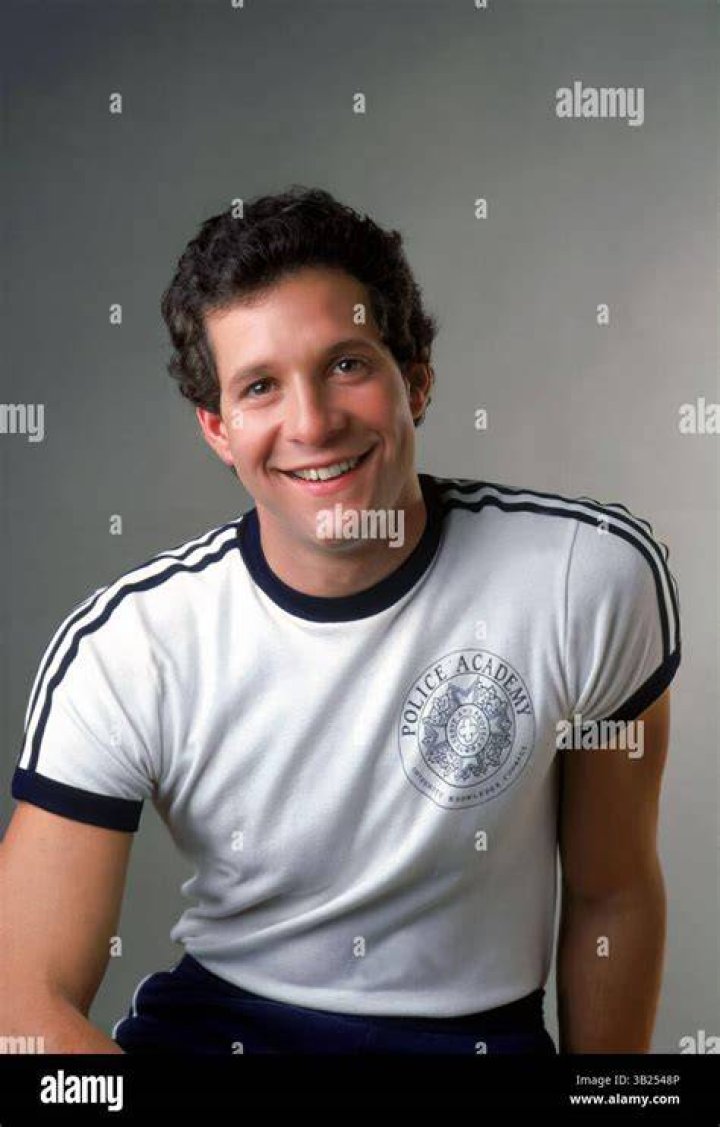 Steve Guttenberg
