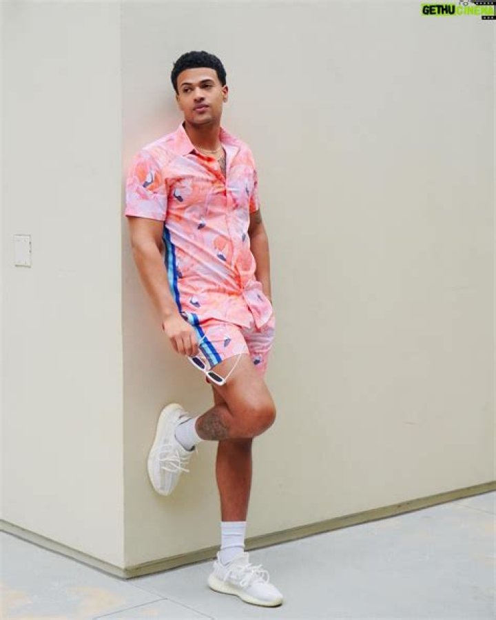 Timmy Pandolfi: Bio, Age, Life, Career, Girlfriend, Net Worth, Social Media & Everything | Readsme