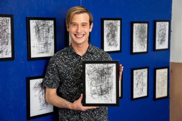 Tyler Henry scribbling