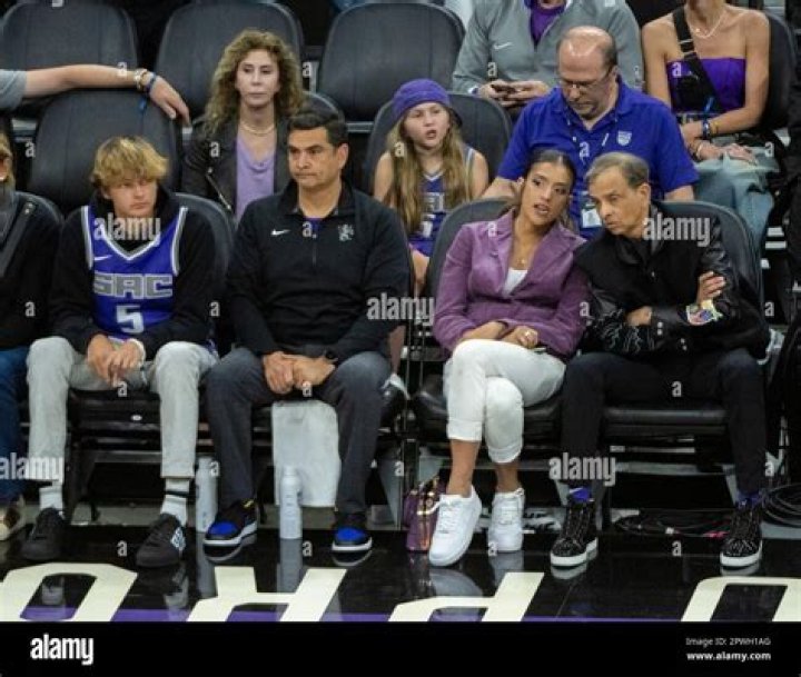 Vivek Ranadive's ex-wife Deborah Addicott